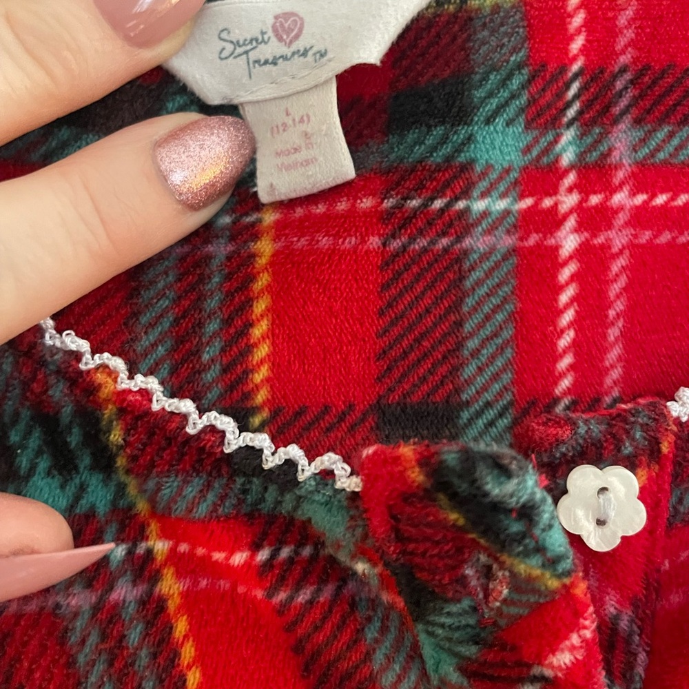 Secret Treasures Red Plaid Kids Nightgown Girl’s 10-12 - Picture 5 of 9